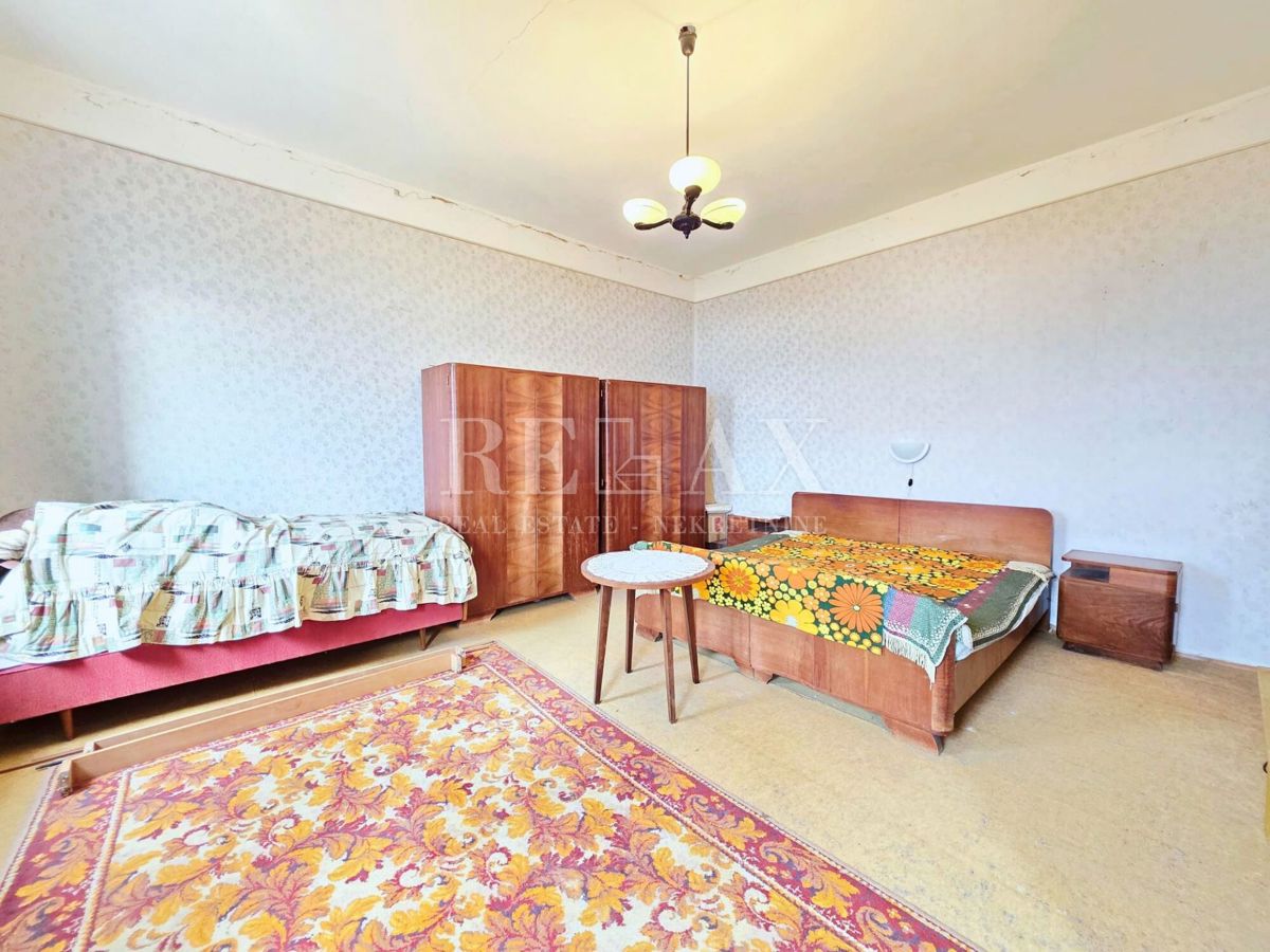 Crikvenica - hiša s panoramskim razgledom, 3782 m2 vrta