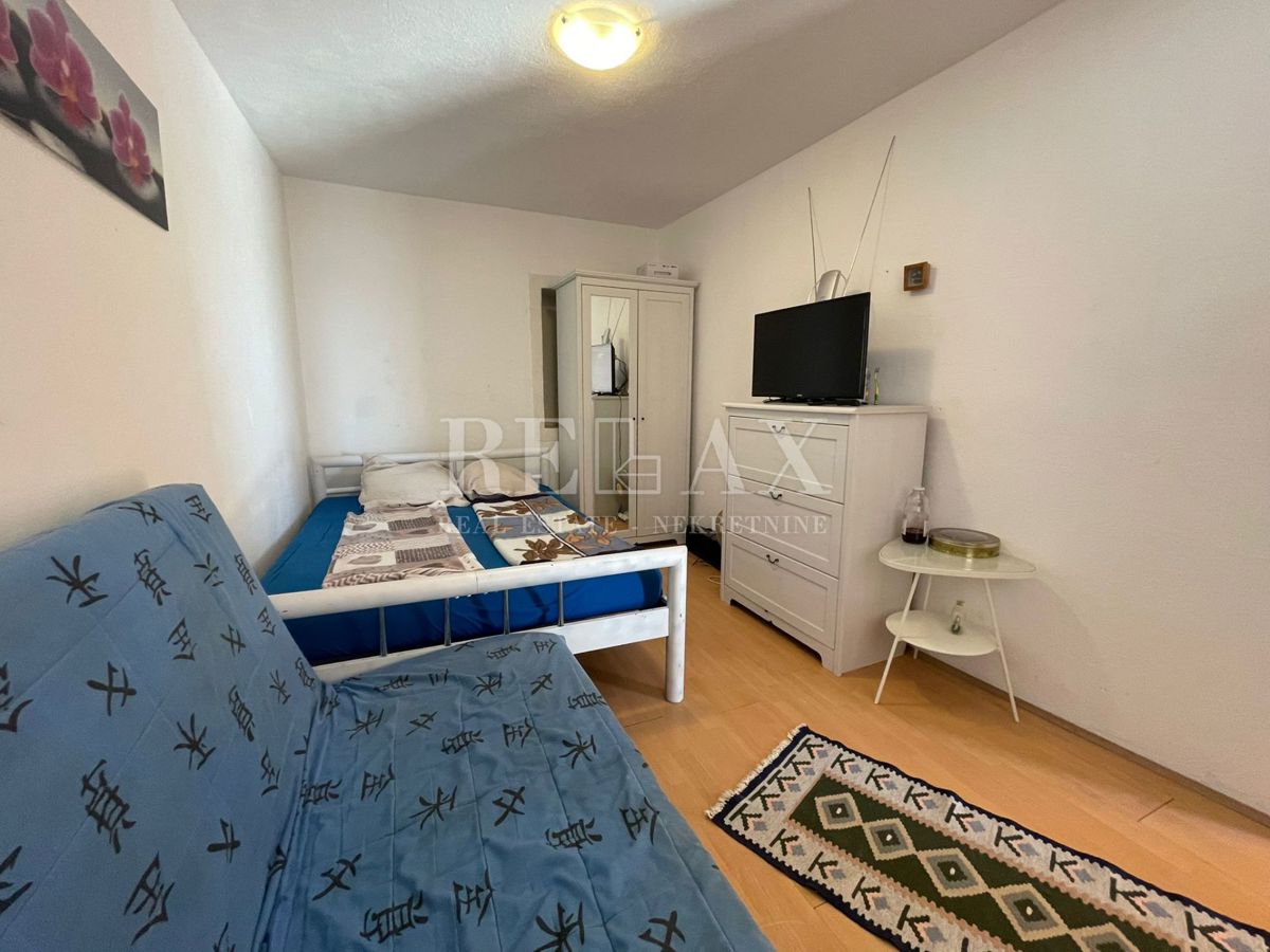 CRIKVENICA, DRAMALJ - Kamnita hiša s pogledom na morje