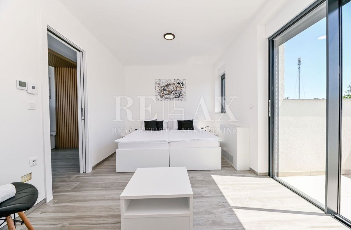 KRK, MALINSKA - Luksuzni penthouse s pogledom na morje