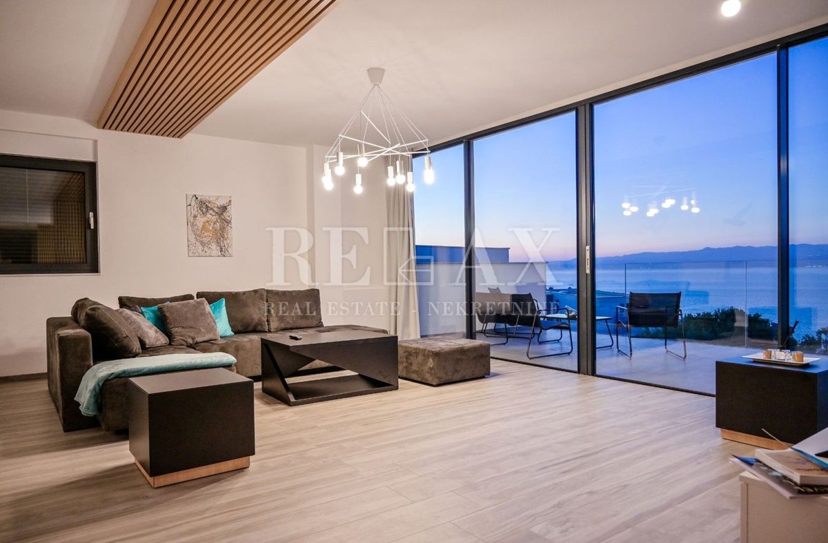 KRK, MALINSKA - Luksuzni penthouse s pogledom na morje