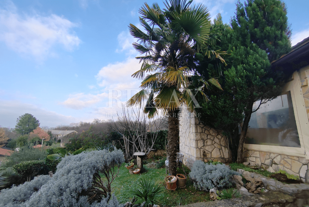 Otok Krk, Dobrinj - hiša blizu morja