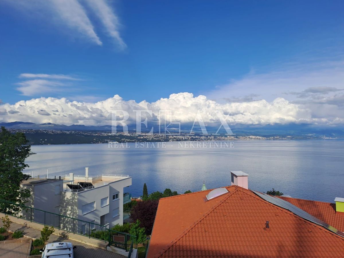 OPATIJA - Luksuzno stanovanje v moderni novogradnji