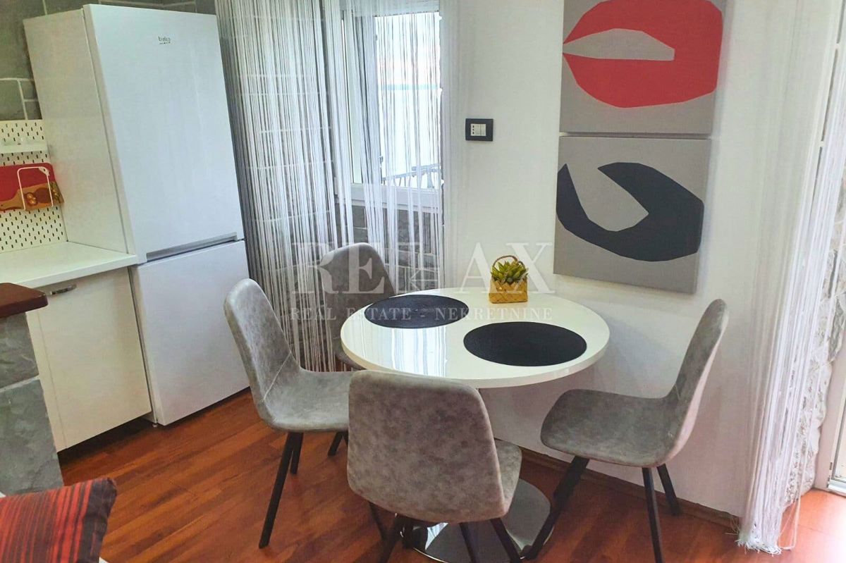 Rijeka, Pećine - apartma prva vrsta do morja