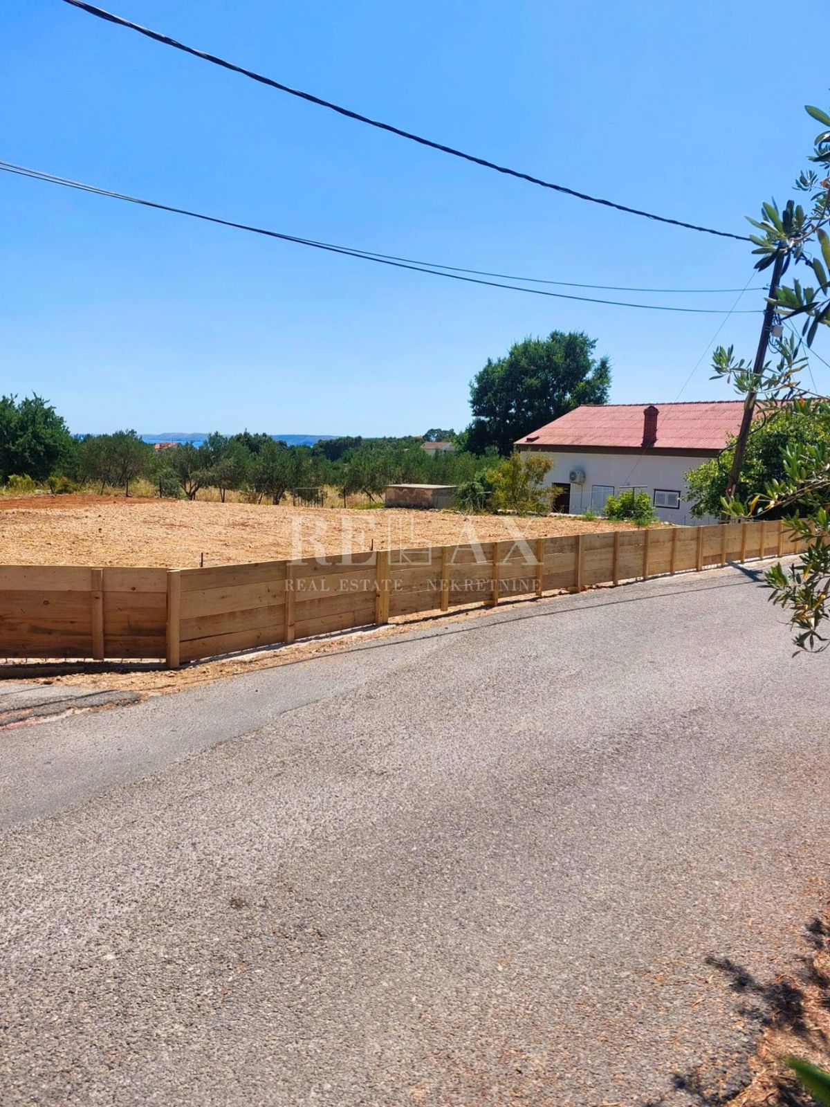 Rab - ekskluzivna prodaja, urejeno gradbeno zemljišče