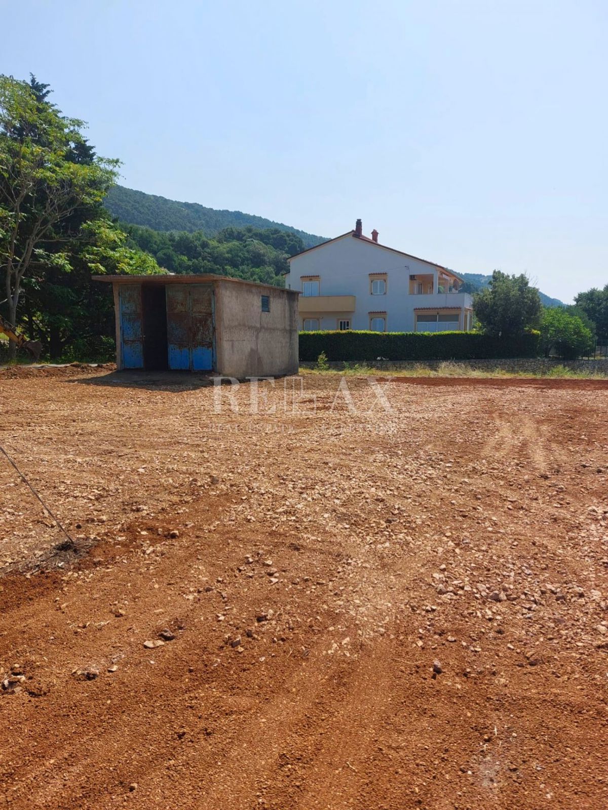 Rab - ekskluzivna prodaja, urejeno gradbeno zemljišče