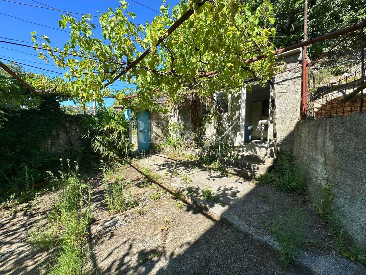 Bribir - hiša za prenovo