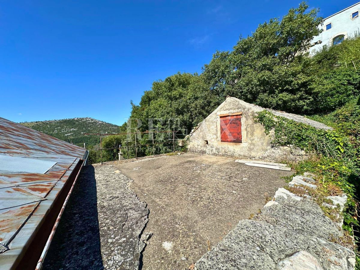 Bribir - hiša za prenovo