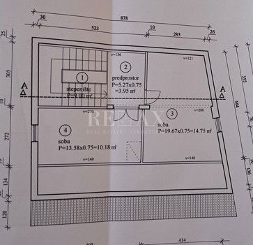 Novi Vinodolski - hiša s 3 stanovanjskimi enotami
