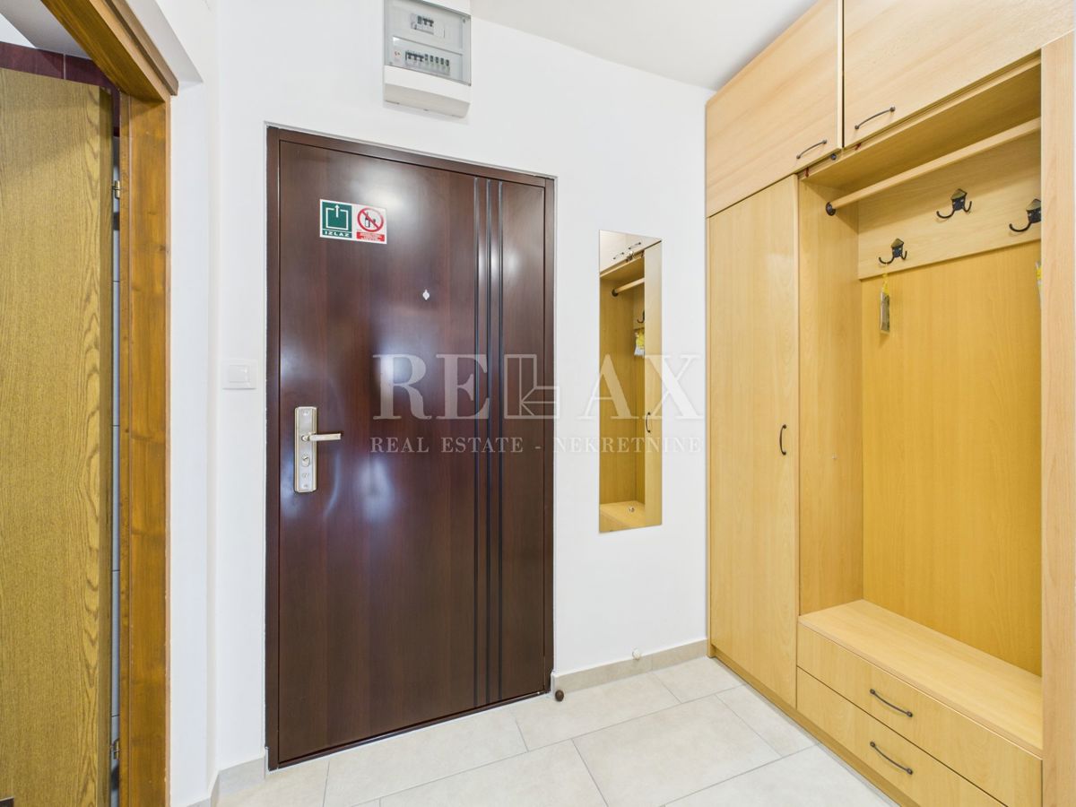 Senj - stanovanje v drugi vrsti do morja