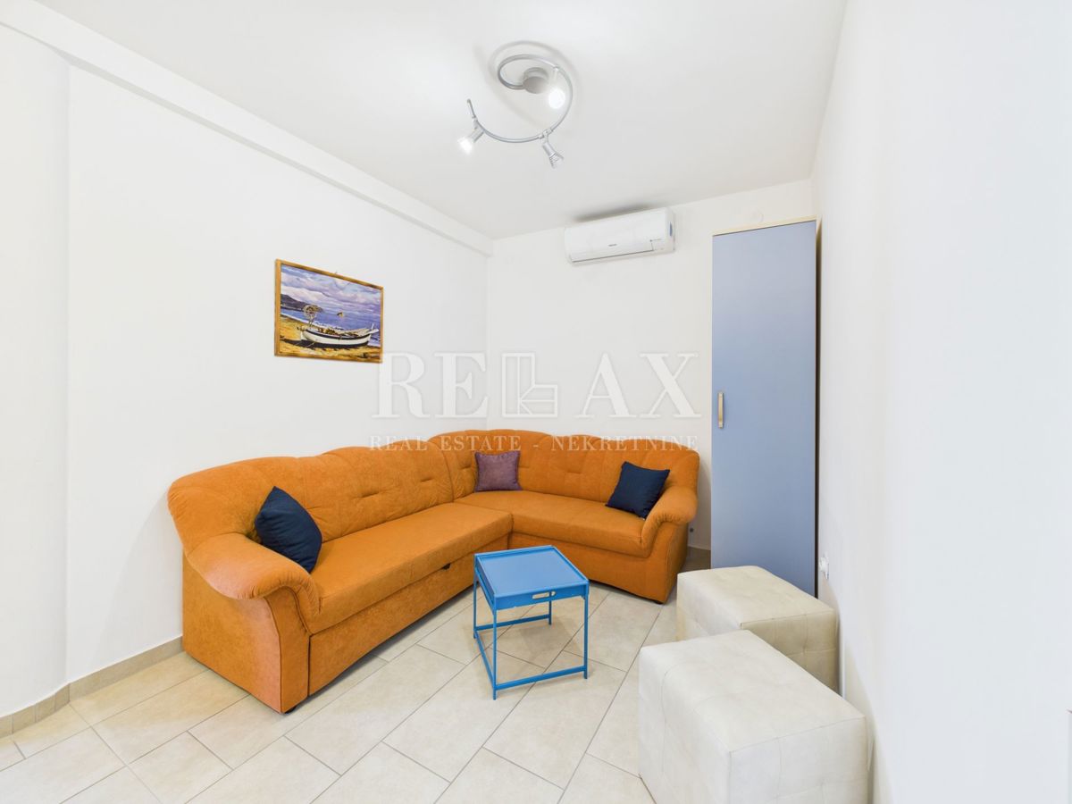 Senj - stanovanje v drugi vrsti do morja