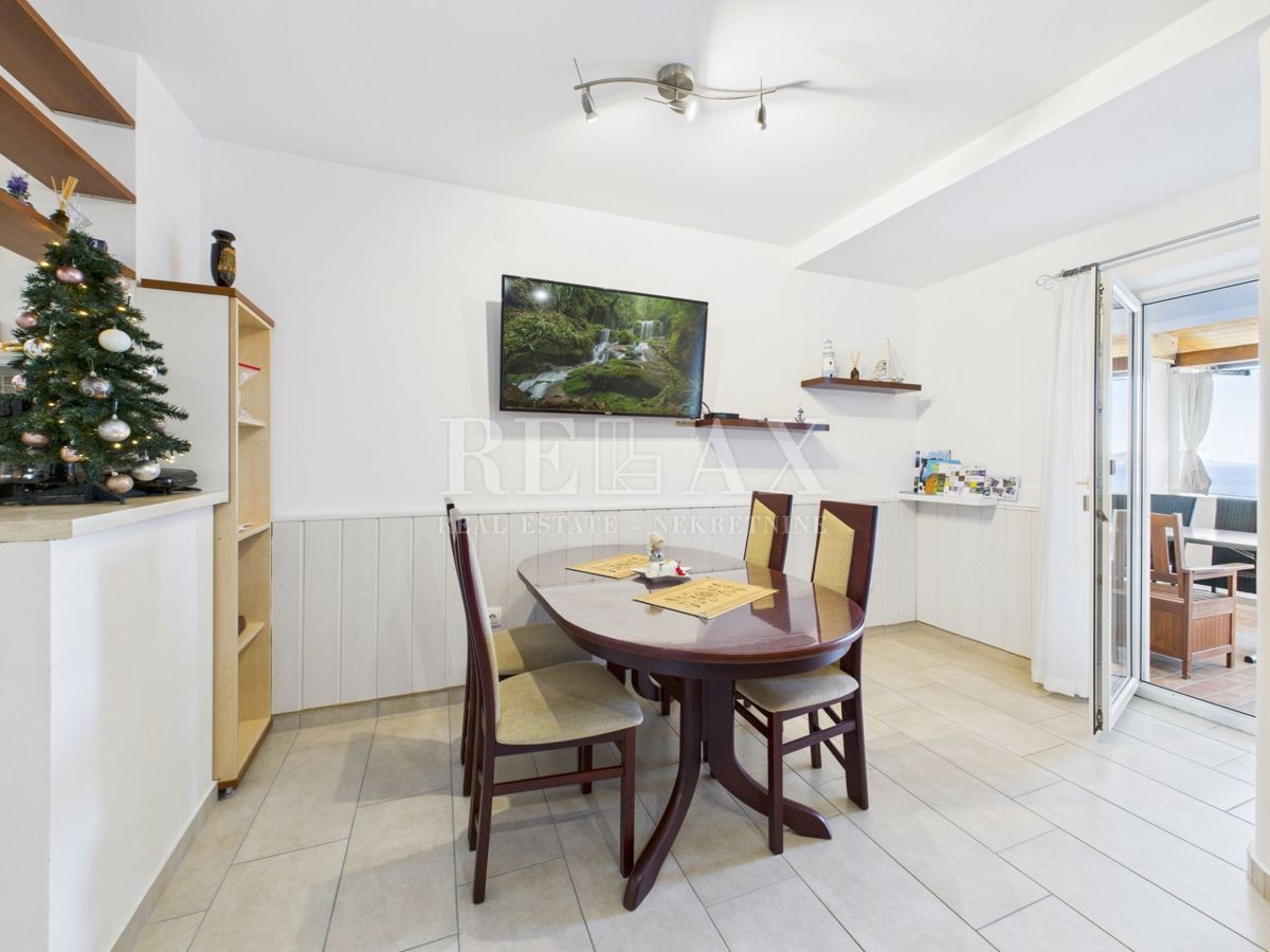 Senj - stanovanje v drugi vrsti do morja