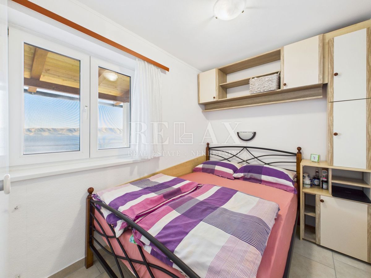 Senj - stanovanje v drugi vrsti do morja