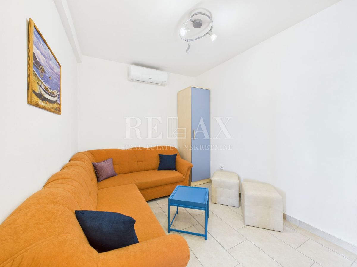 Senj - stanovanje v drugi vrsti do morja