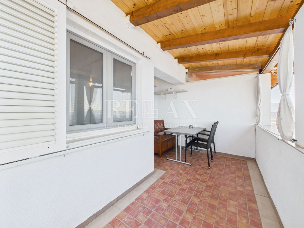 Senj - stanovanje v drugi vrsti do morja