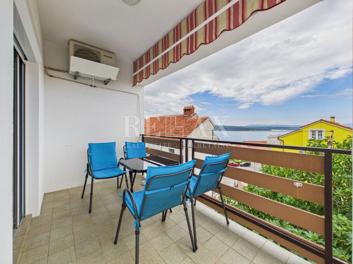 Crikvenica - trosobno stanovanje z garažo