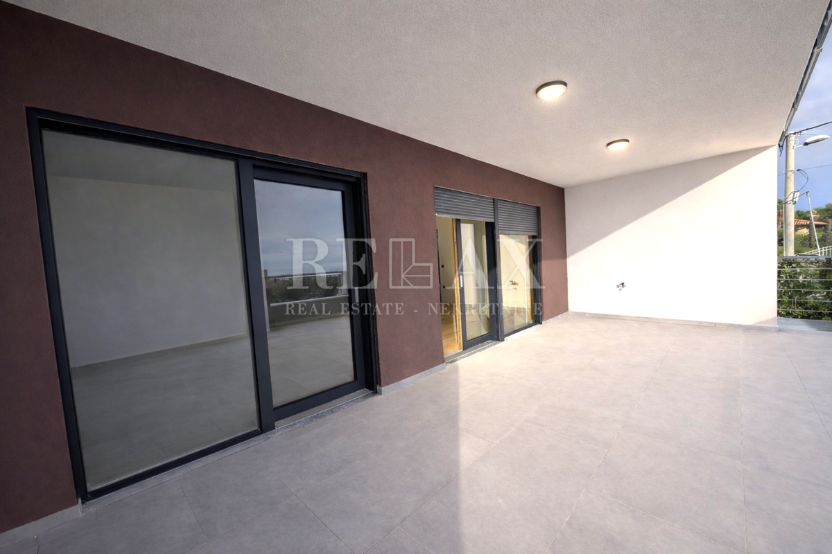 Rijeka, Kantrida - luksuzno stanovanje z vrtom