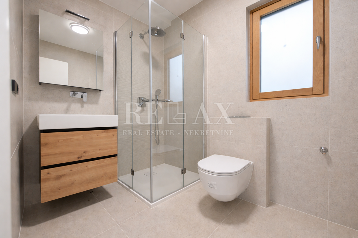 Rijeka, Kantrida - luksuzno stanovanje z vrtom