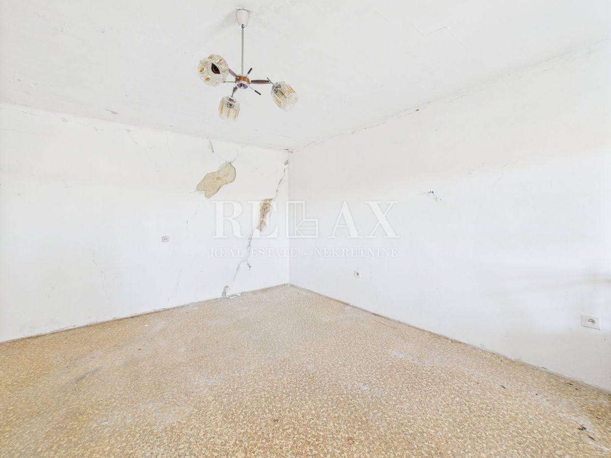 Bribir - avtentična kamnita hiša