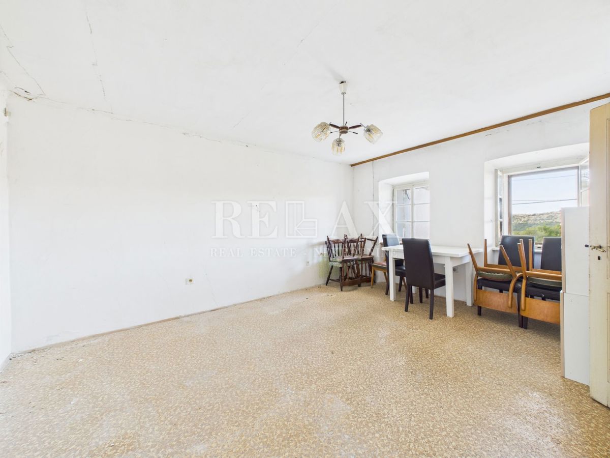 Bribir - avtentična kamnita hiša