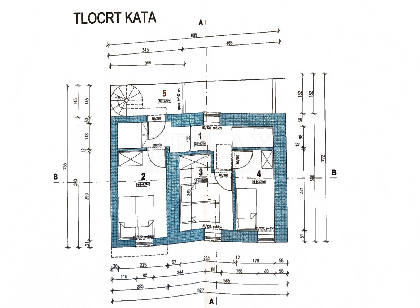 Jablanac - hiša v starem mestnem jedru 30 m od morja