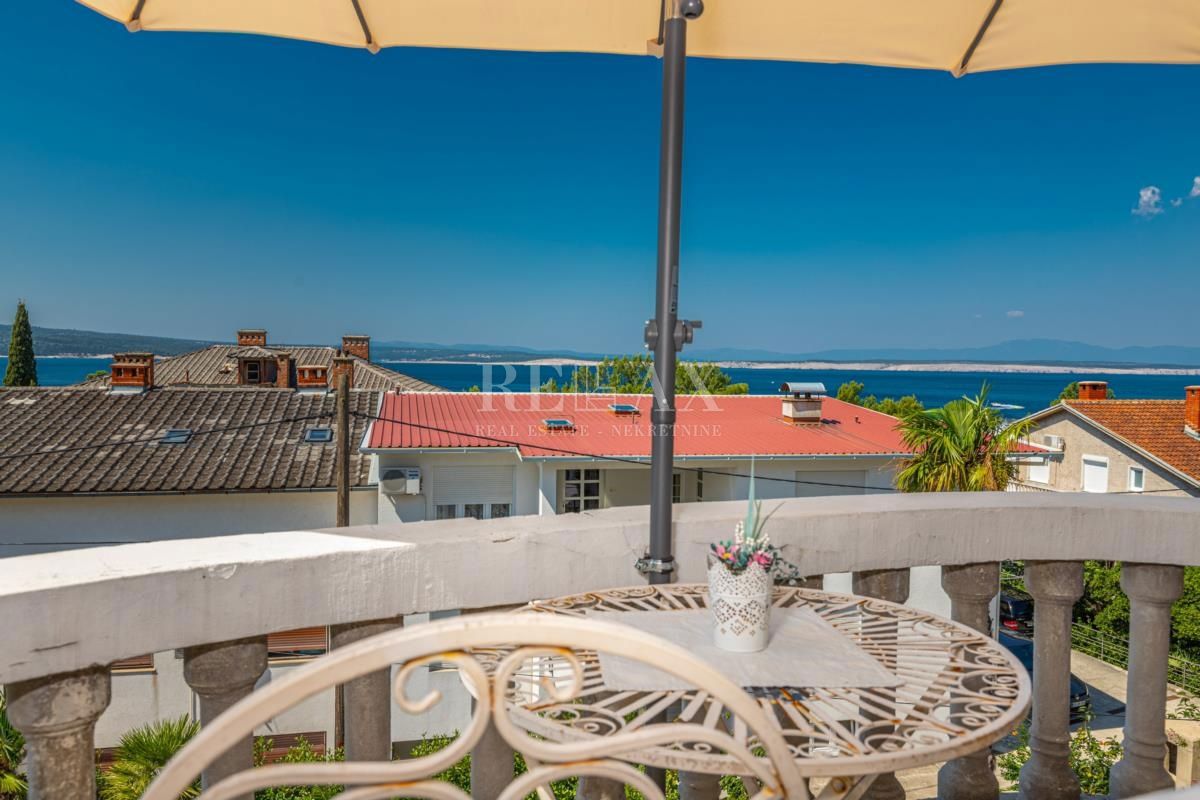 CRIKVENICA - Edinstvena vila na atraktivni lokaciji 30m od plaže