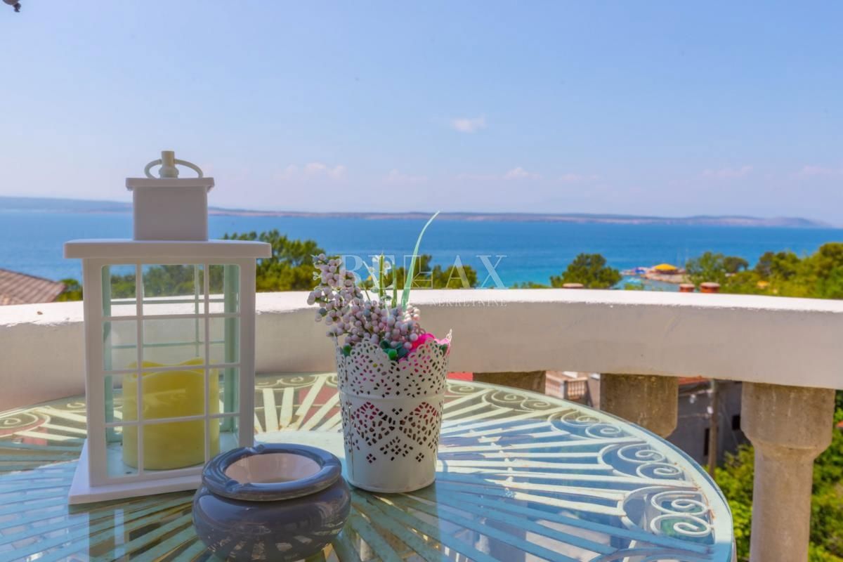 CRIKVENICA - Edinstvena vila na atraktivni lokaciji 30m od plaže