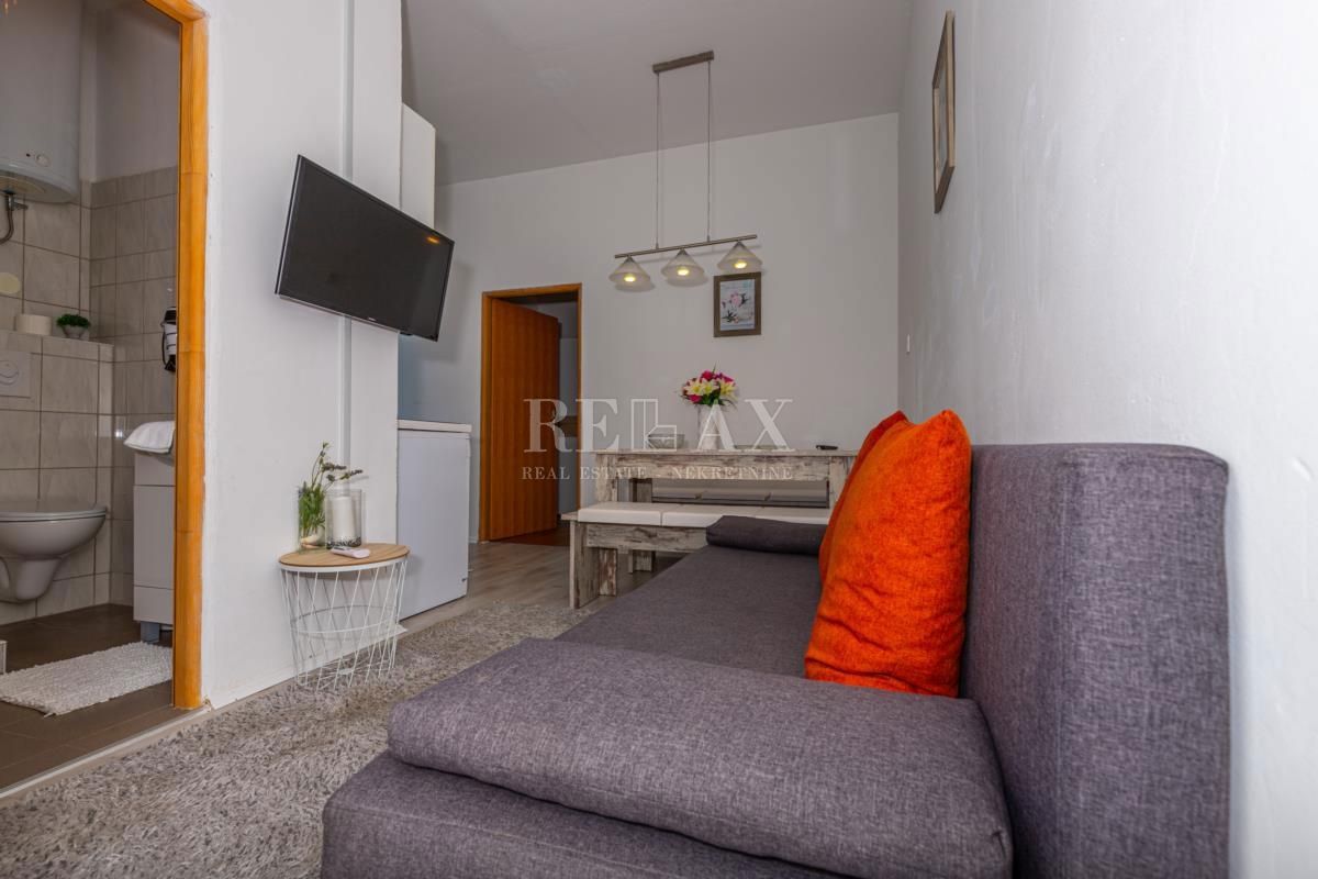 CRIKVENICA - Edinstvena vila na atraktivni lokaciji 30m od plaže