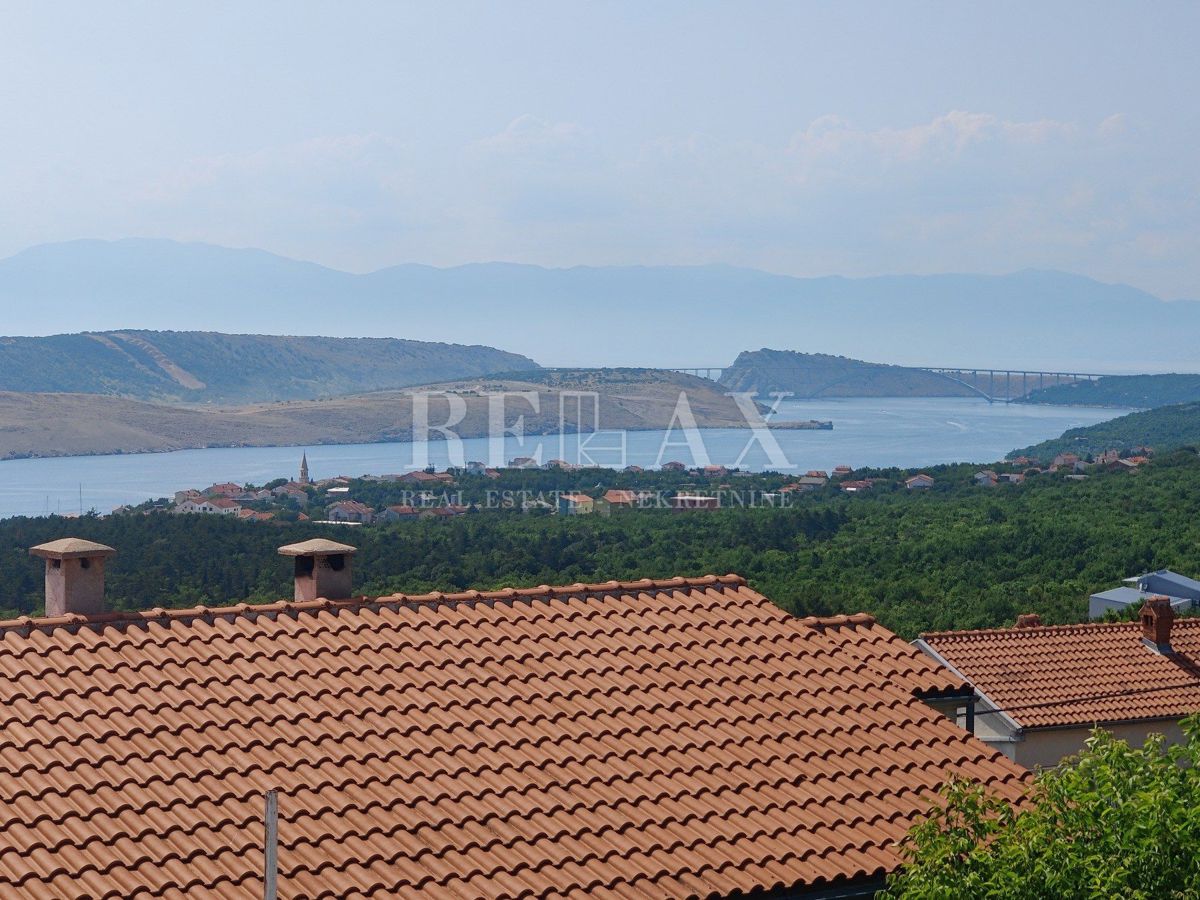 CRIKVENICA, JADRANOVO - Hiša z velikim vrtom 2.010 m2