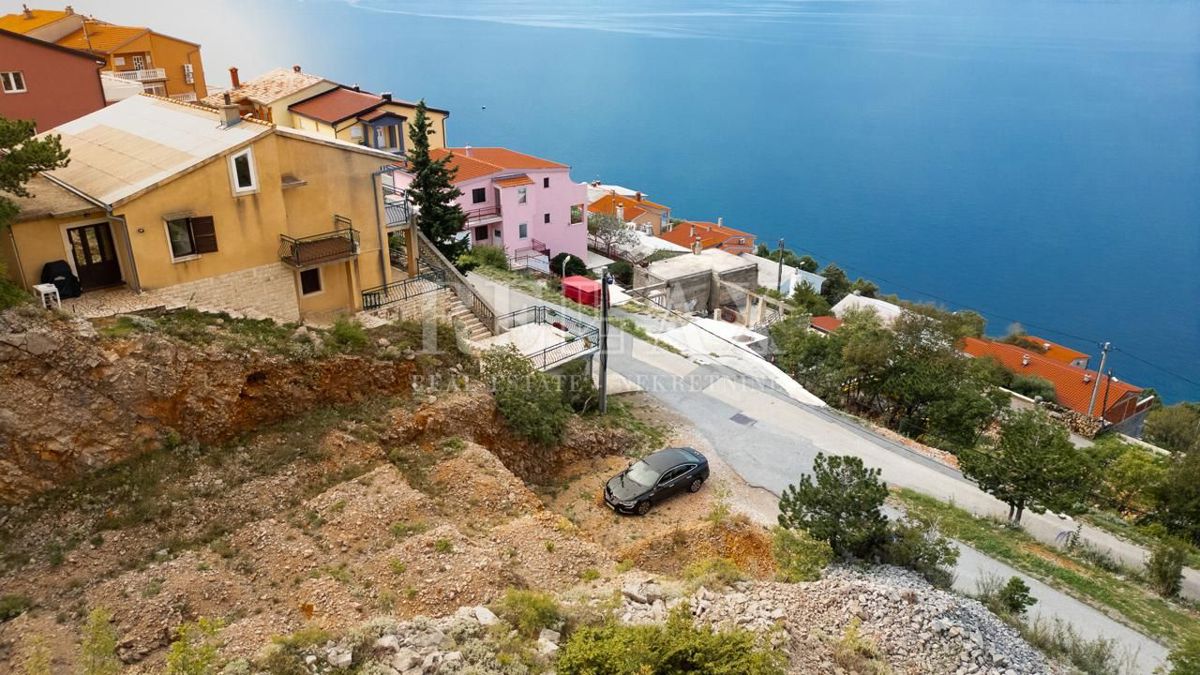 Senj - gradbeno zemljišče s panoramskim pogledom na morje