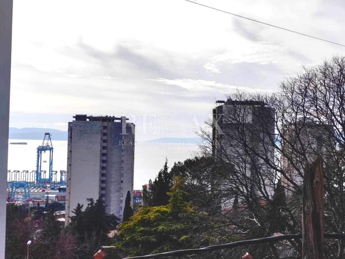 Rijeka, Podmurvice – prostorno stanovanje