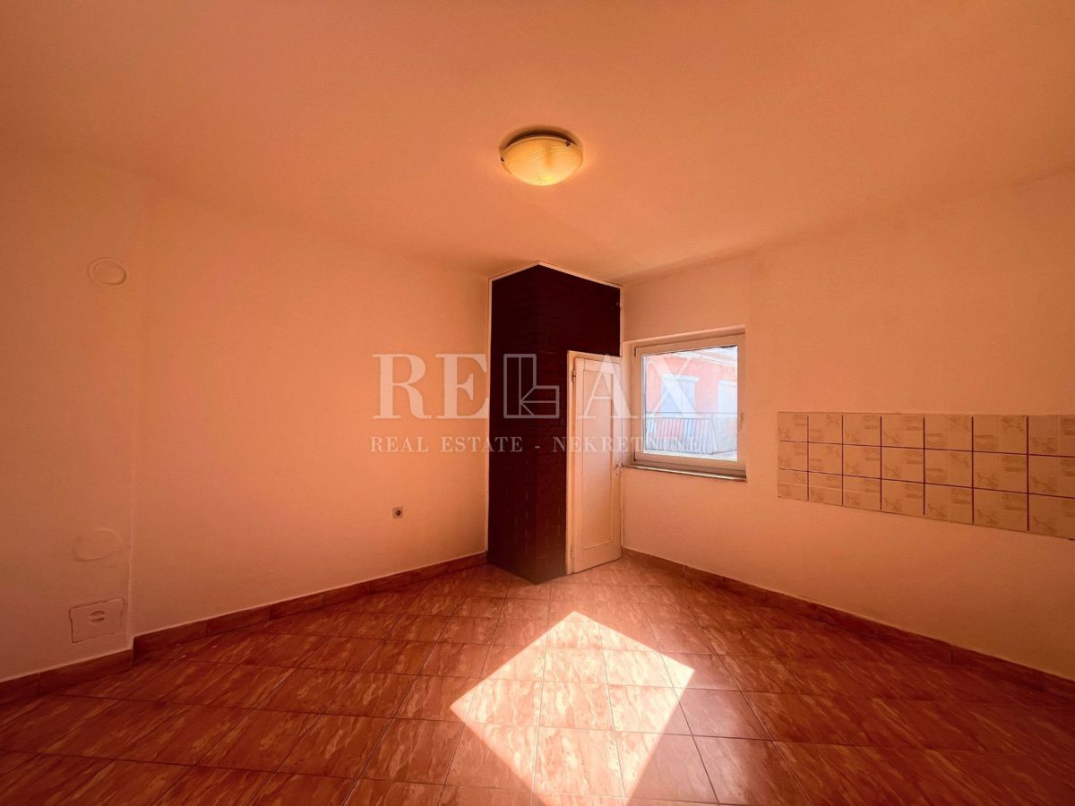 Senj - prostorno stanovanje v širšem centru