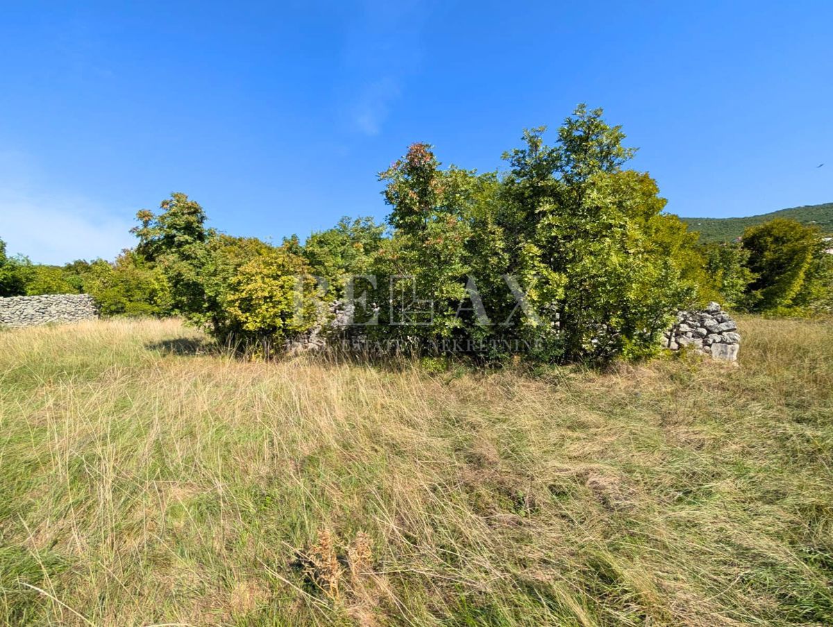 Smokvica Krmpotska - zazidljivo zemljišče, 3938 m2