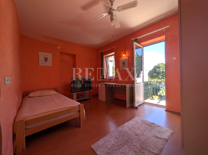 Reka, Turnić – udobno stanovanje 65 m², dva balkona