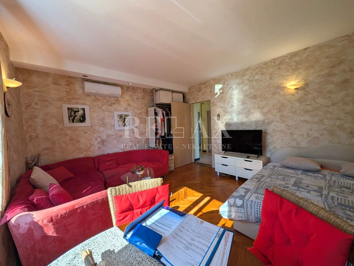 Reka, Turnić – udobno stanovanje 65 m², dva balkona