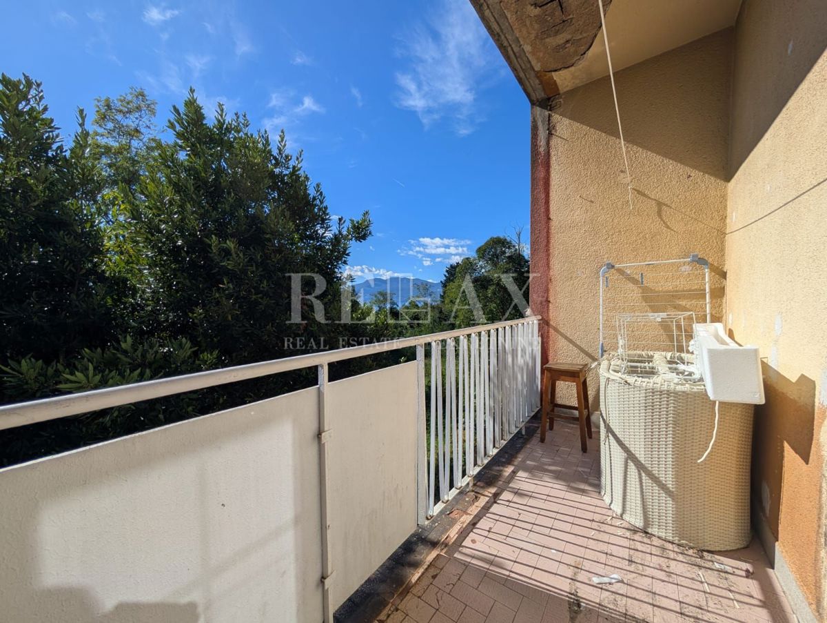 Reka, Turnić – udobno stanovanje 65 m², dva balkona