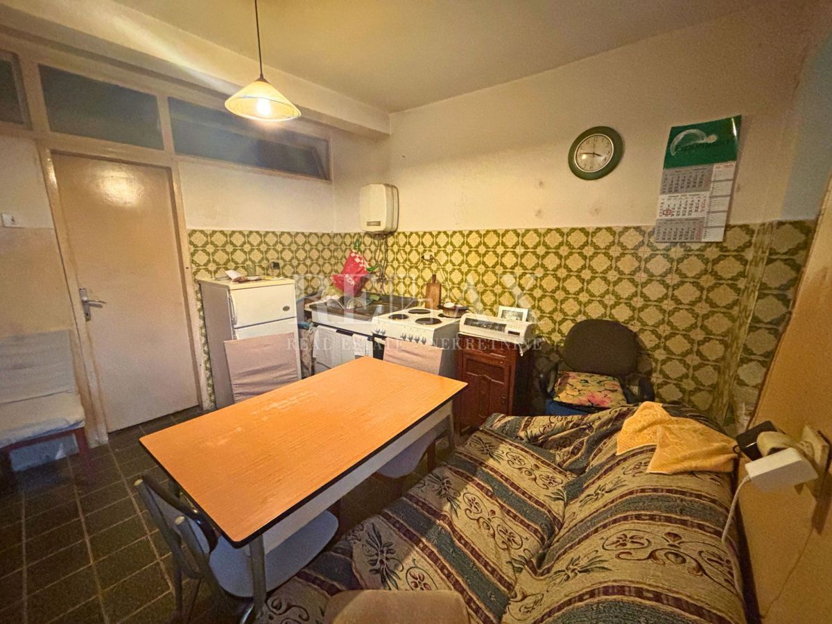 Rijeka, Škurinje - starina za obnovo