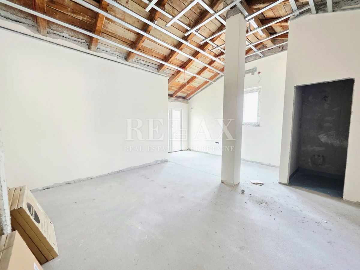 Crikvenica - enosobno stanovanje s teraso, 57,63 m2