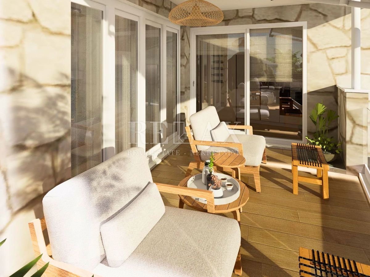 Crikvenica - luksuzno stanovanje z garažo