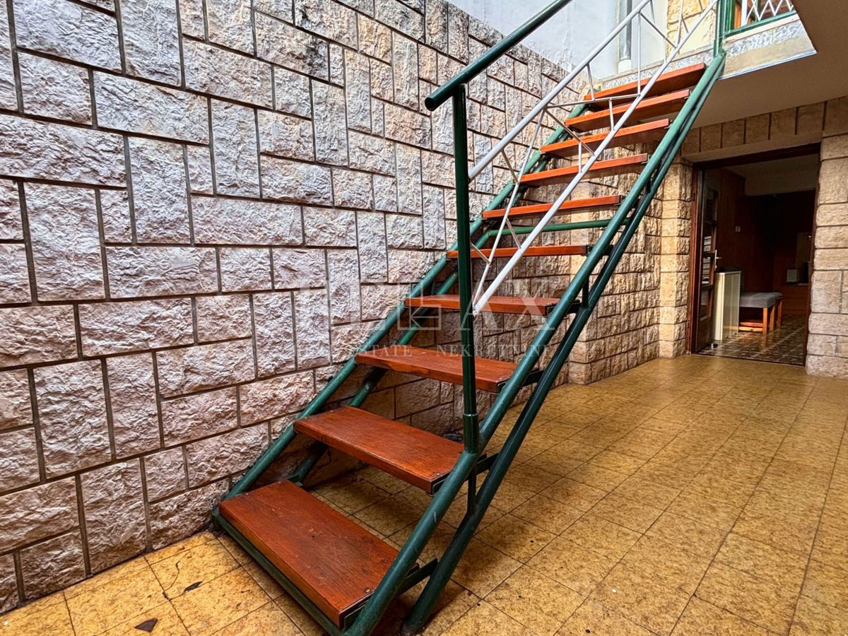 Selce - vrstna hiša s teraso