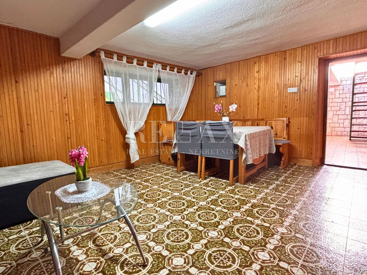 Selce - vrstna hiša s teraso