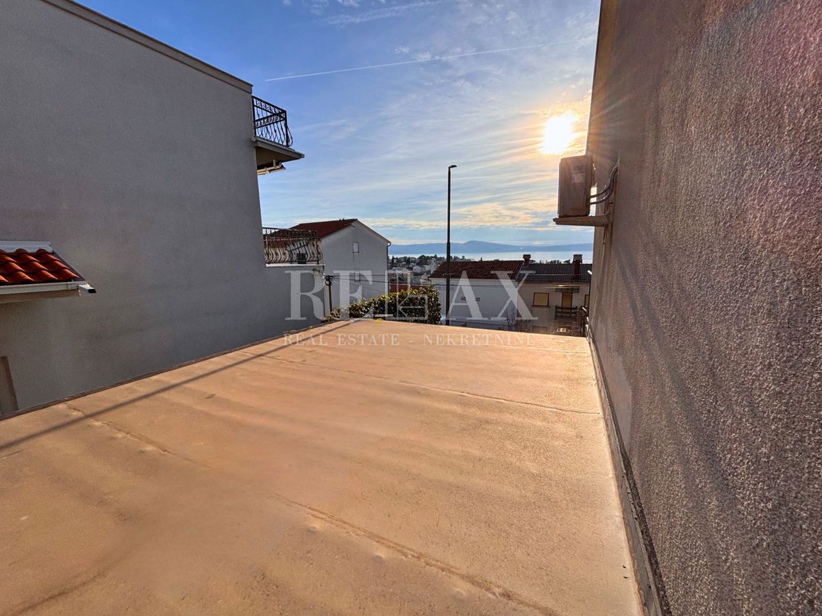 Selce - vrstna hiša s teraso