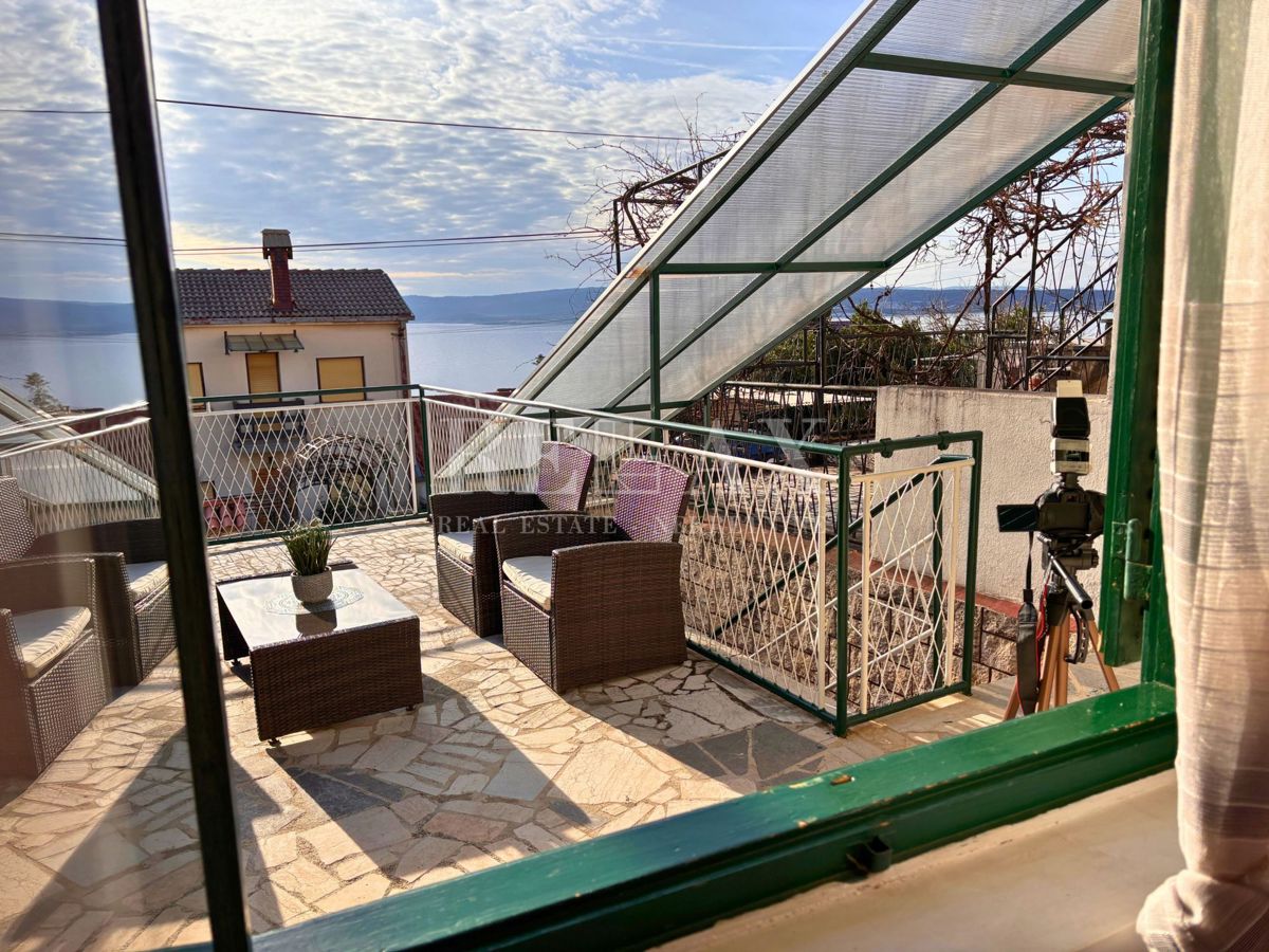 Selce - vrstna hiša s teraso