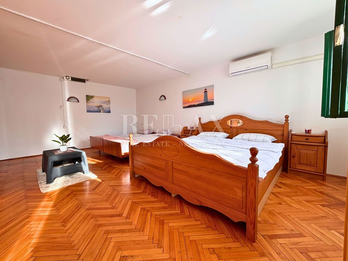 Selce - vrstna hiša s teraso