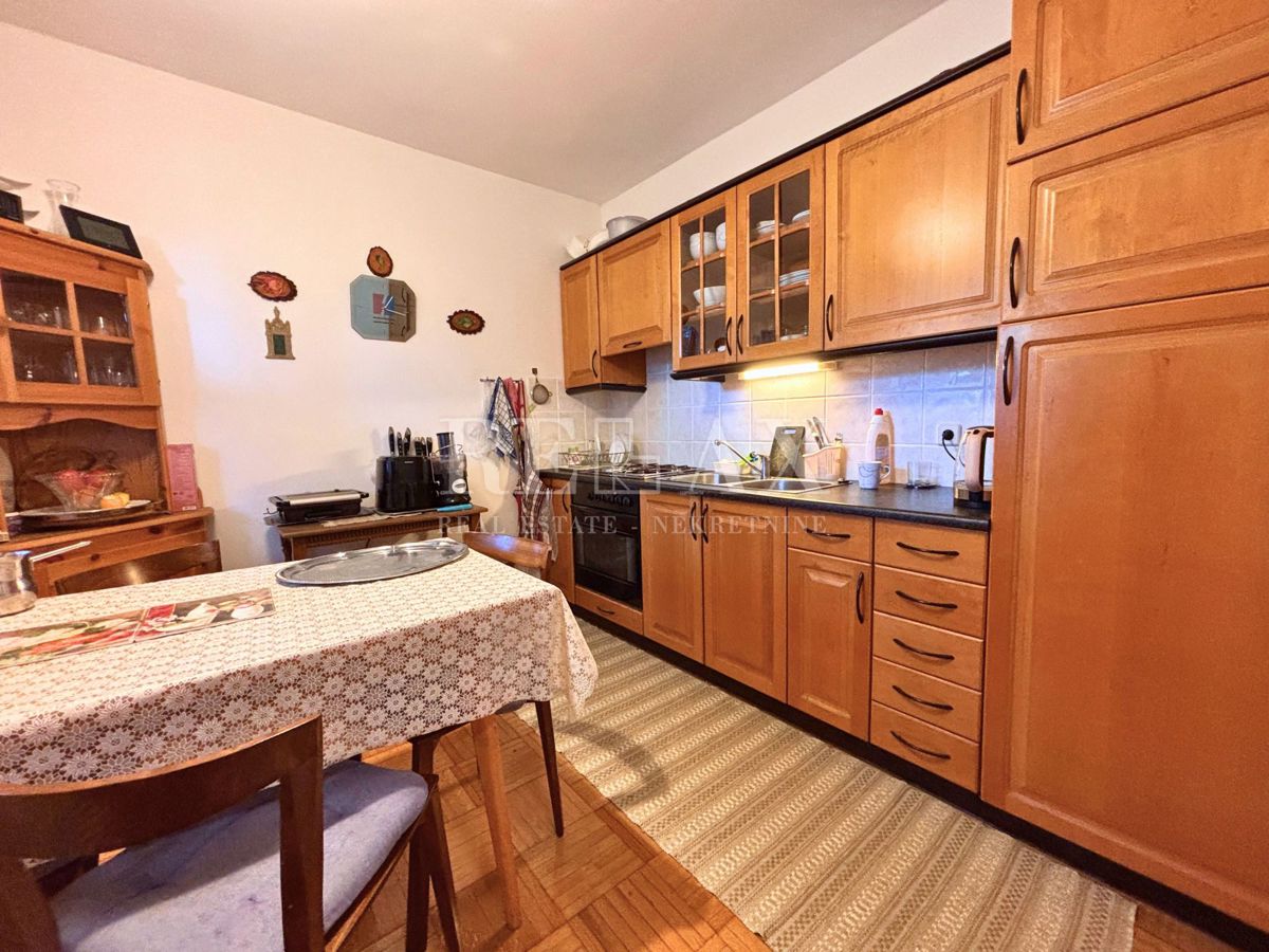 Crikvenica - stanovanje na mirni lokaciji, pogled