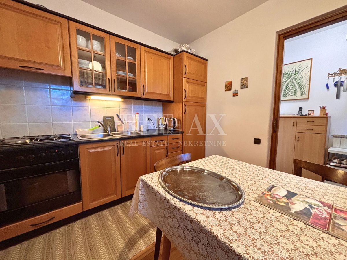 Crikvenica - stanovanje na mirni lokaciji, pogled