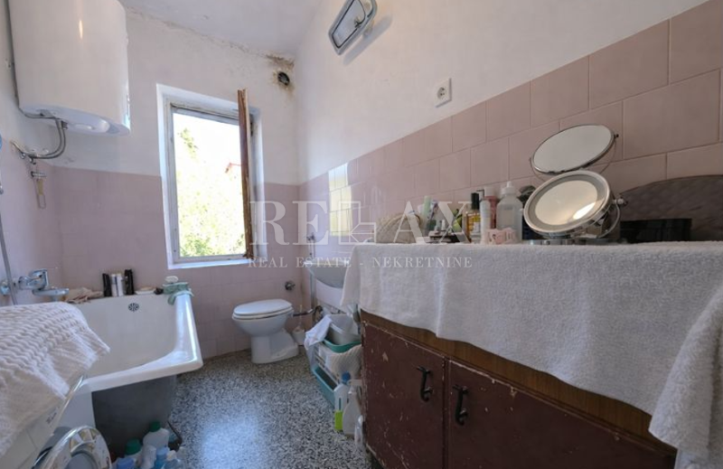 Rijeka, Kantrida - 120m2 stanovanje prva vrsta do morja