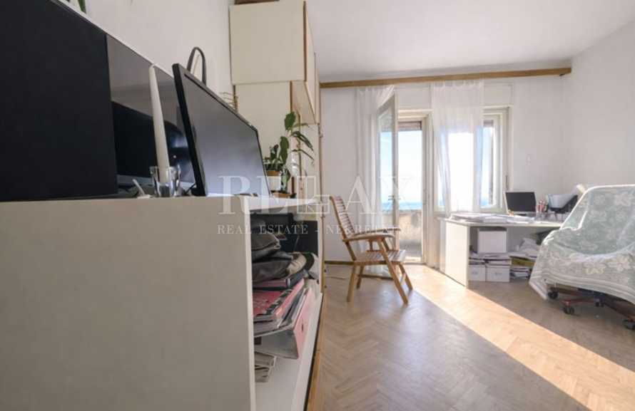 Rijeka, Kantrida - 120m2 stanovanje prva vrsta do morja