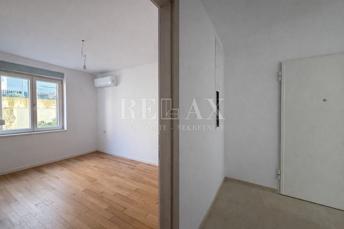 Crikvenica - stanovanje z vrtom, novogradnja