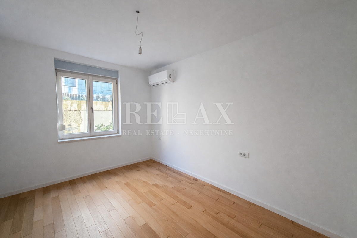 Crikvenica - stanovanje z vrtom, novogradnja