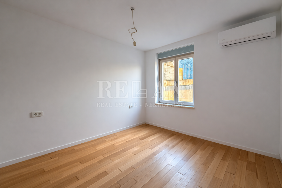 Crikvenica - stanovanje z vrtom, novogradnja